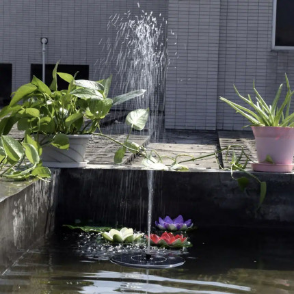 Solcellsdriven fontän