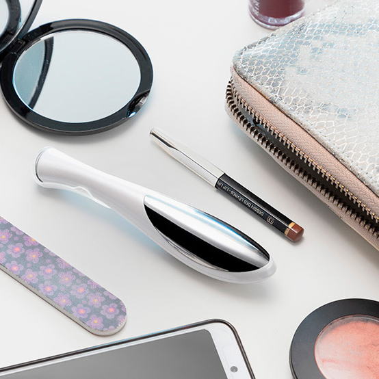 Anti-rynkpenna för ögon och läppar