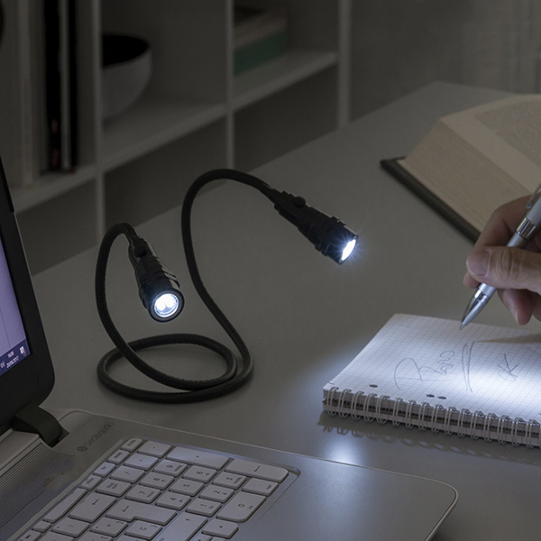 Presence Light Magnetisk dubbel­flexibel LED-ficklampa