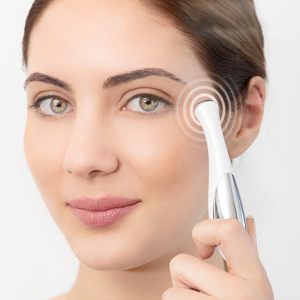 Anti-rynkpenna för ögon och läppar