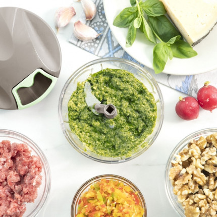 Mini grönsakshackare med snördrag