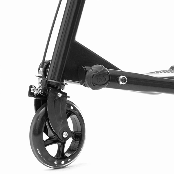 Speedy trehjulig skoter